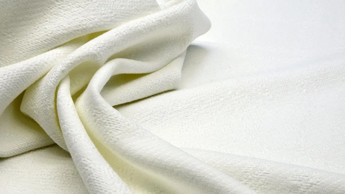 Gear Up: Your Guide to Cotton-Free Performance Fabrics
