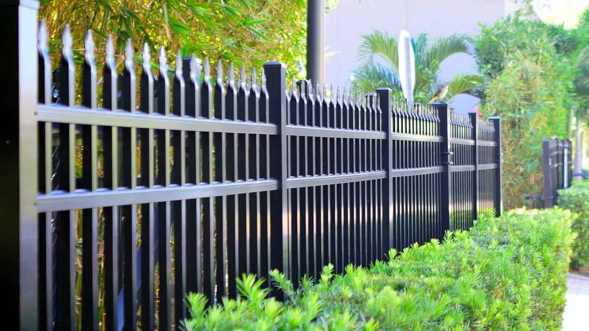 Inadequate or Improper Fencing
