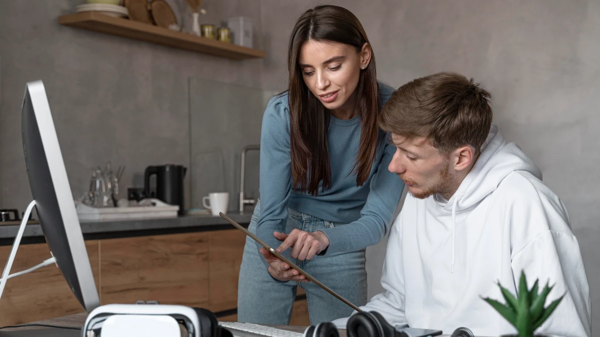 Is a $20 Gadget as Good as a $2,000 Pro Panel?