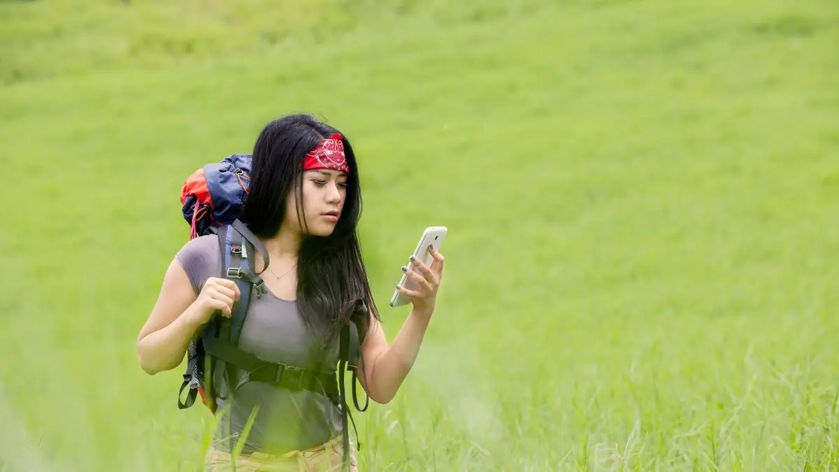 Relying Only on Your Phone for Navigation