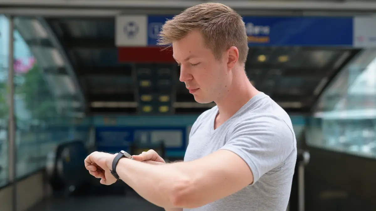 What Happens to Your Body When You Cross 6+ Time Zones (And the Fix Pilots Use)