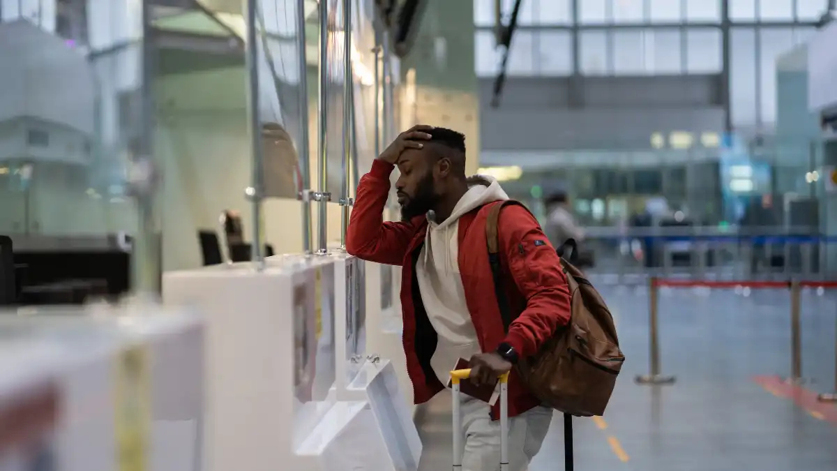 Why Airports and Flights Became a Mess