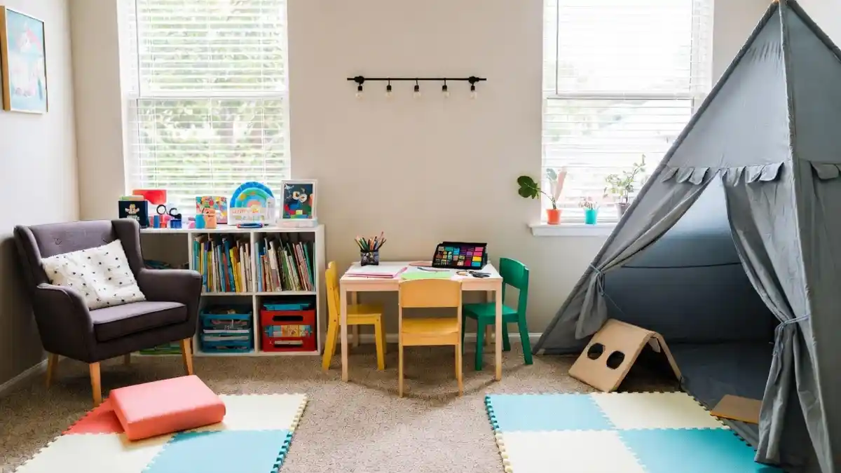 Cozy Teepee & Creative Canvas Corner