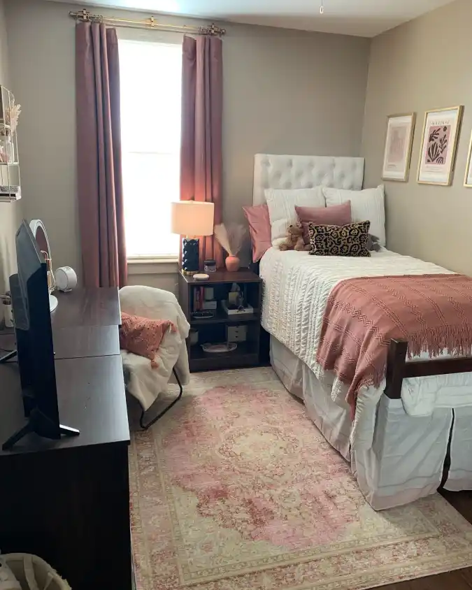 Curated Cozy Chic Aesthetic