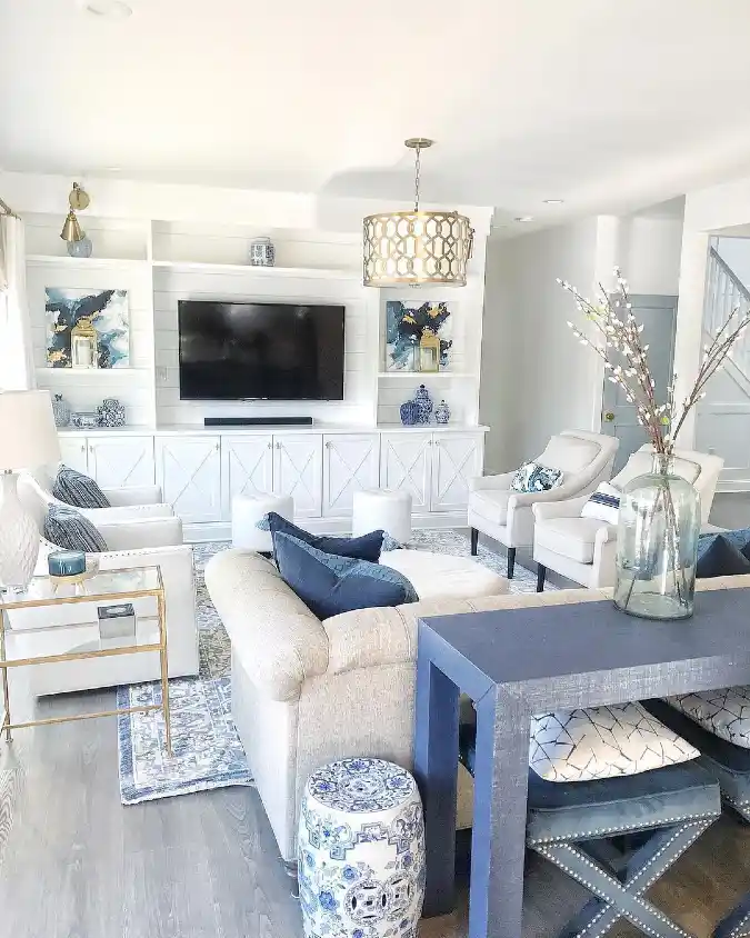 Layered Blues and Crisp Whites