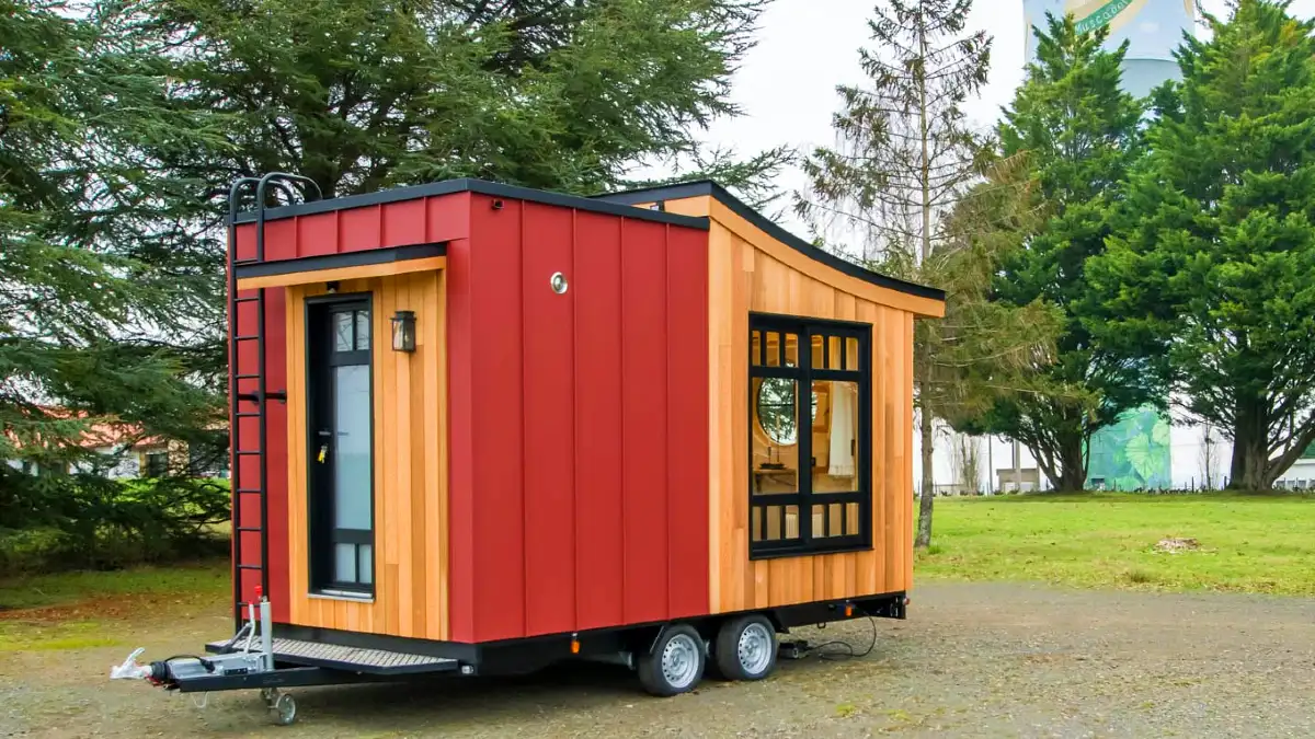 17 Incredible Japanese Tiny House Designs That Maximize Space