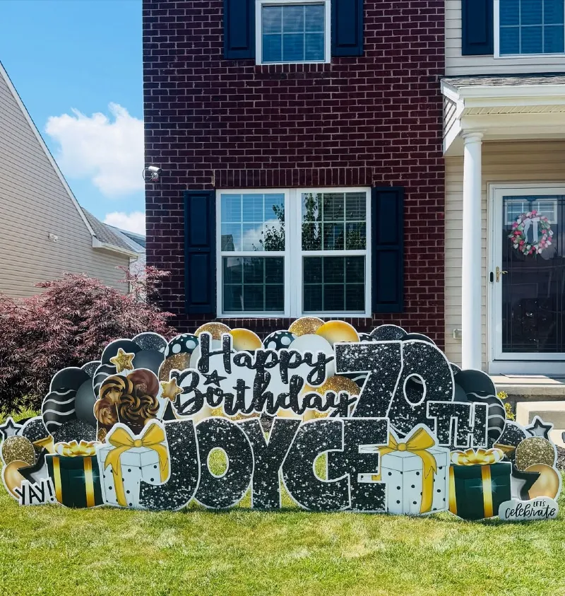 Sparkling Black and Gold Yard Greeting