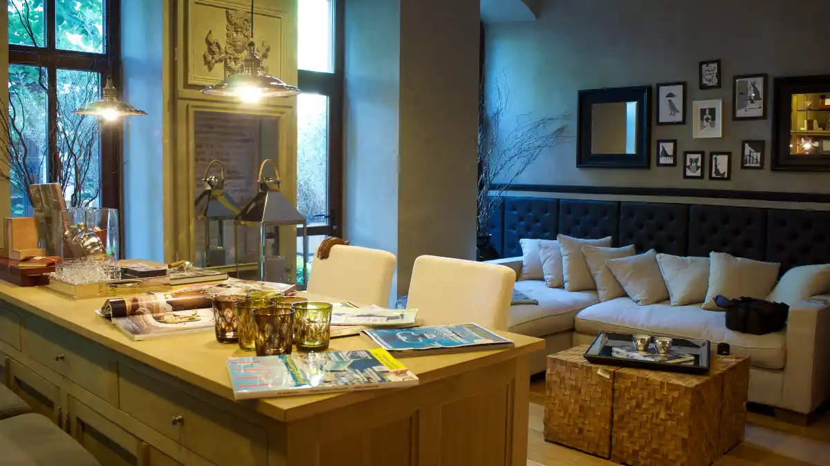 23+ She-Shed Interior Ideas That Create Personal Sanctuaries