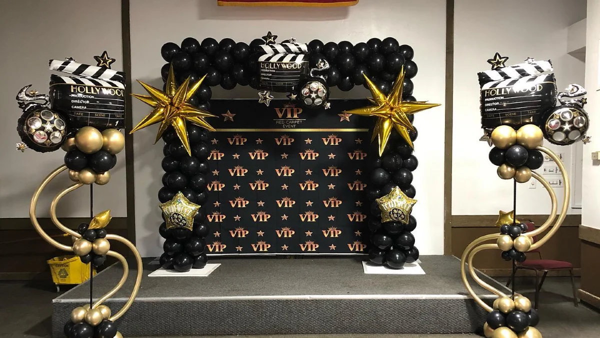25. VIP Star Backdrop Setup