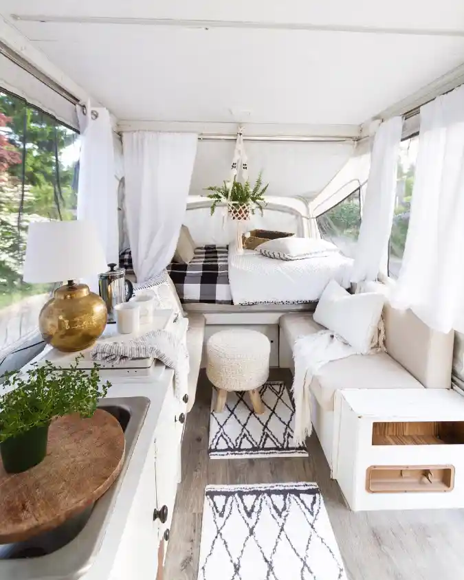 Airy Bohemian Cabin Pop-Up