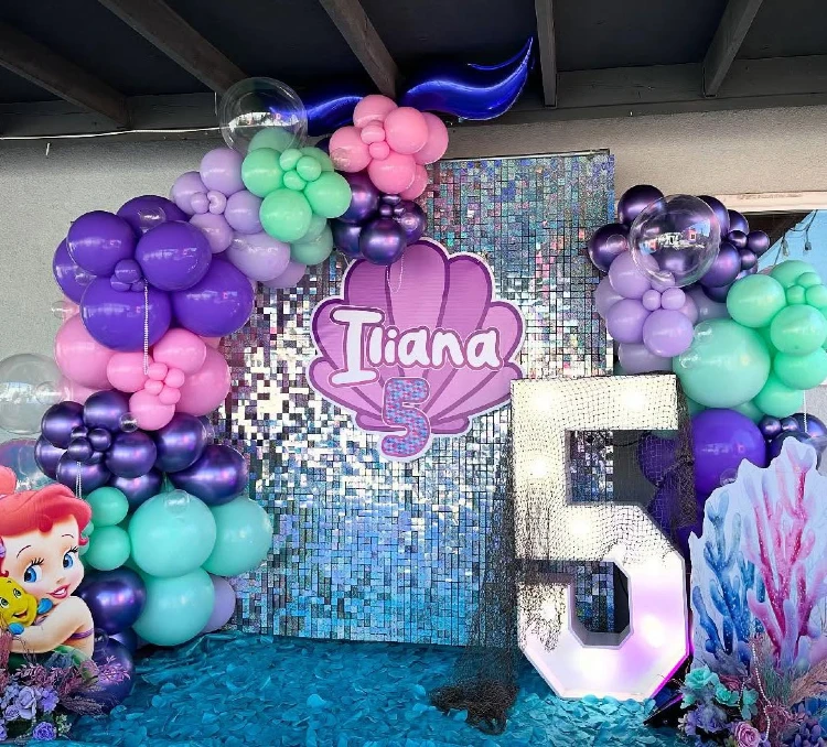 Holographic Shimmer & Mosaic Marquee Glow