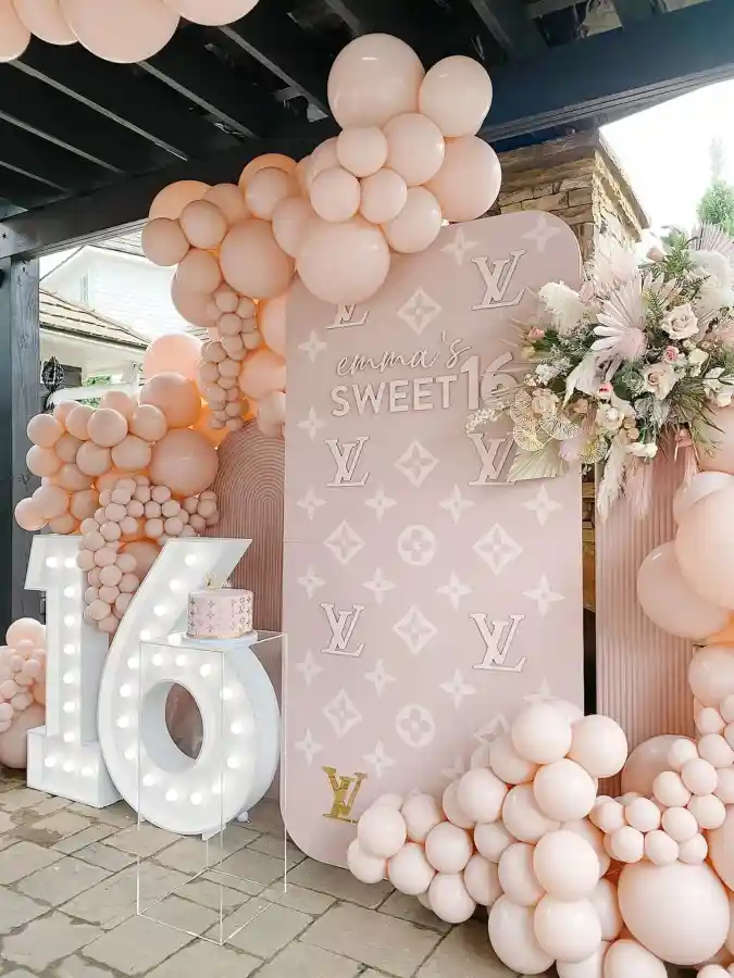 Luxurious Designer Monogram Theme