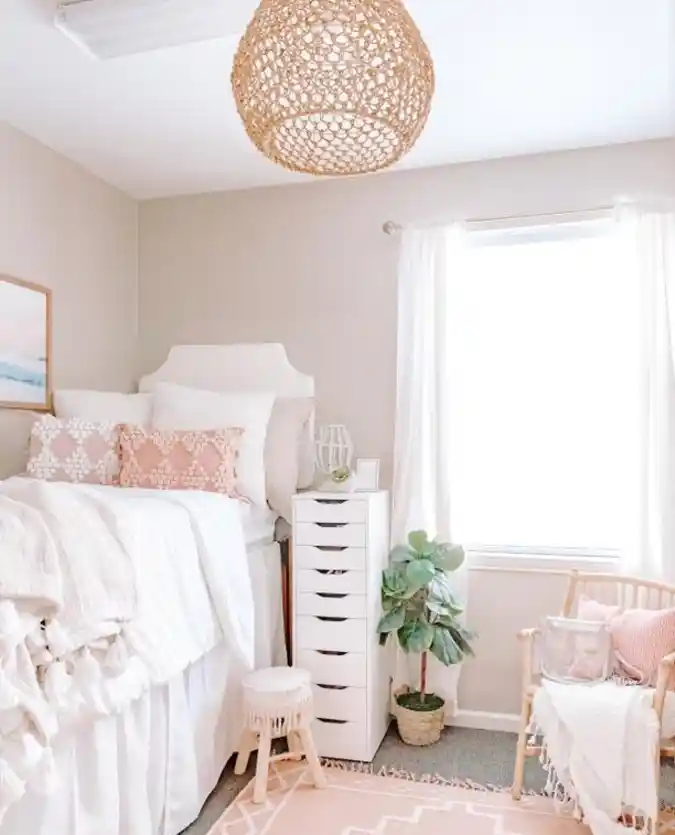 Maximizing Vertical Space with Tall Storage and Statement Lighting