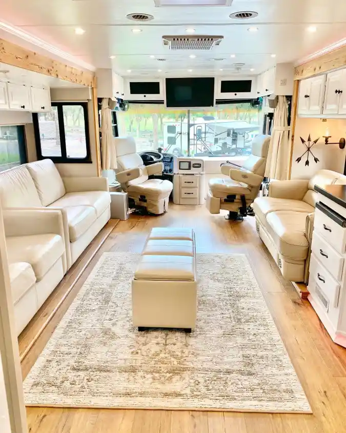 Modern Farmhouse Meets Cozy Chic