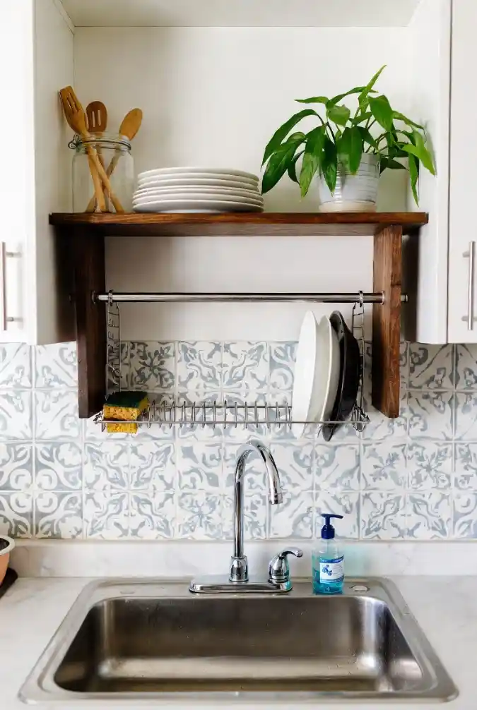 Rustic Wood and Wire Drying Station