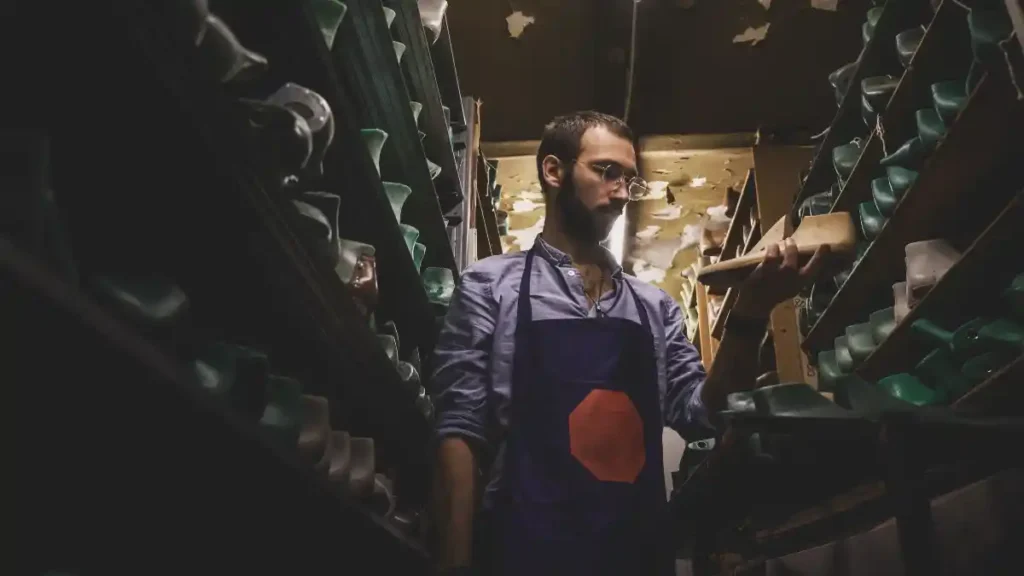 The Fake Factory Tour Hustle