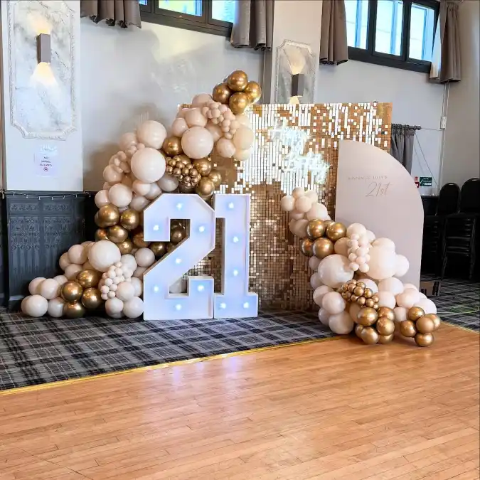 The "Glamour & Gold" Photo Ops Backdrop