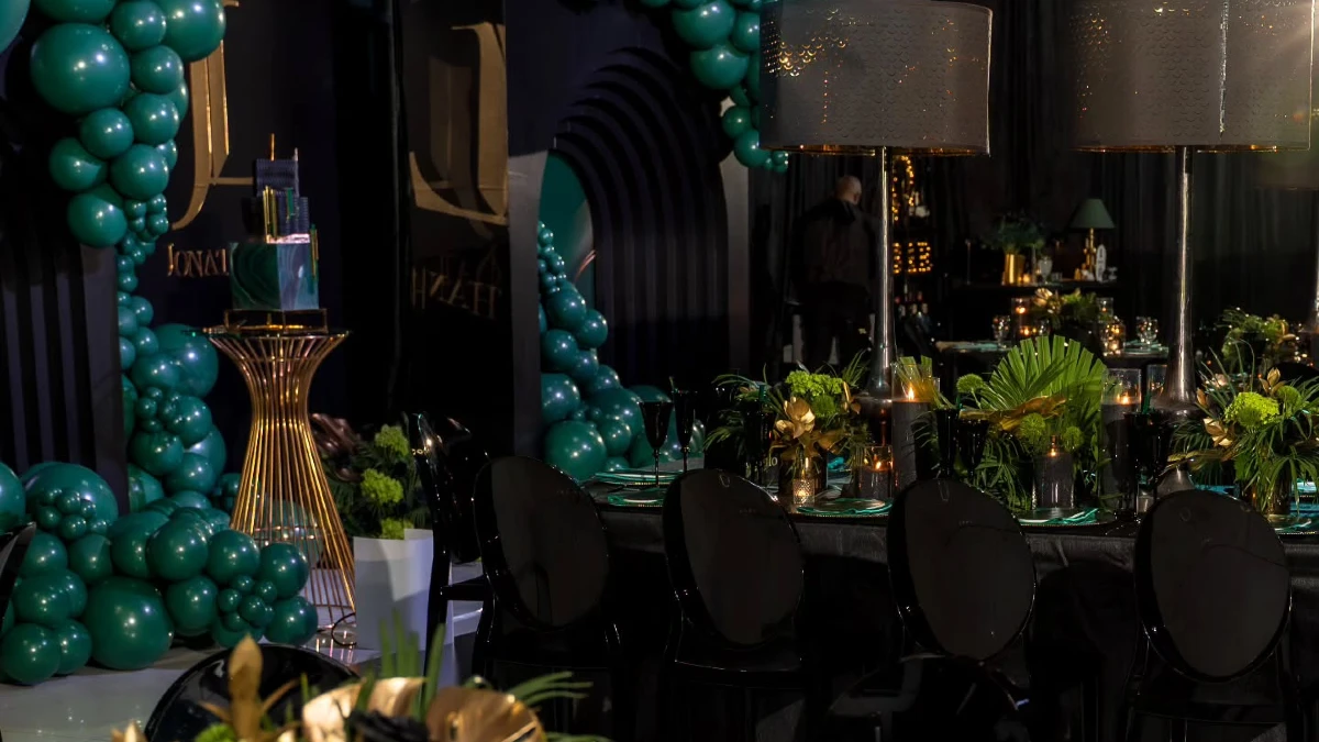 18. Emerald and Black Dining