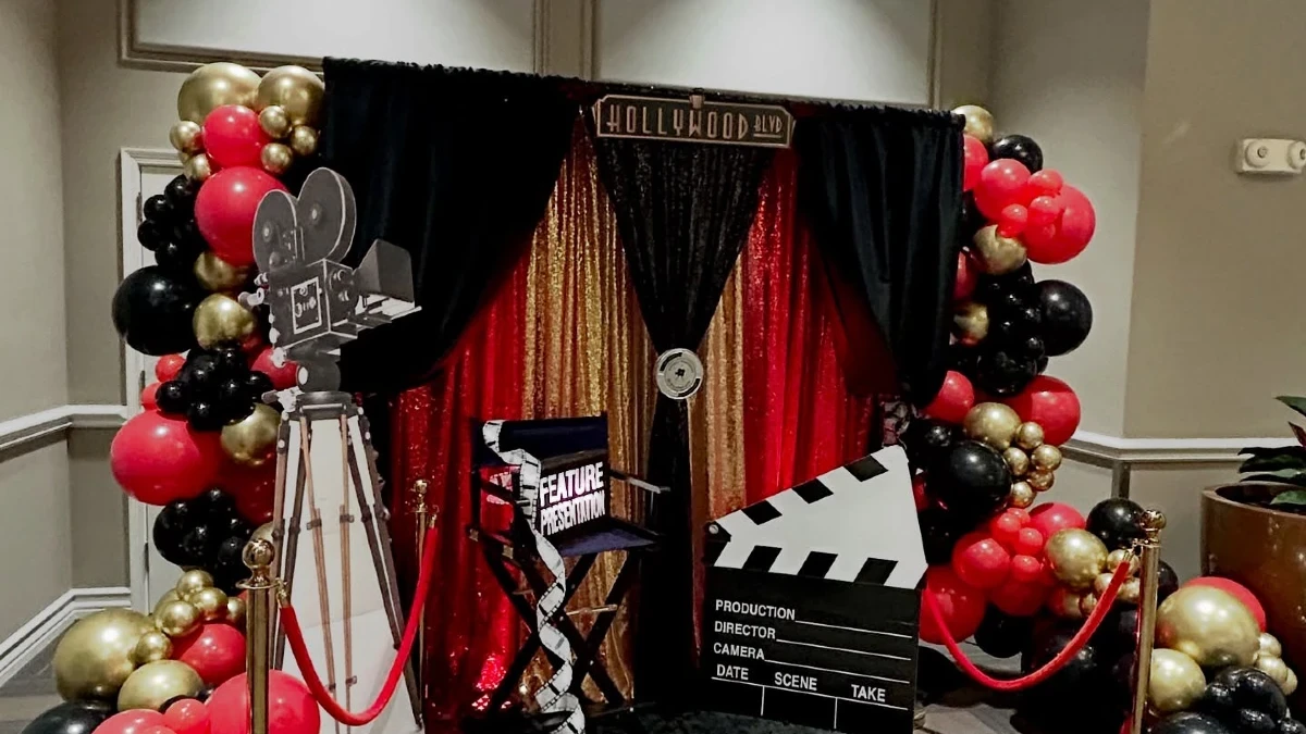 25. Director's Cut Photo Booth