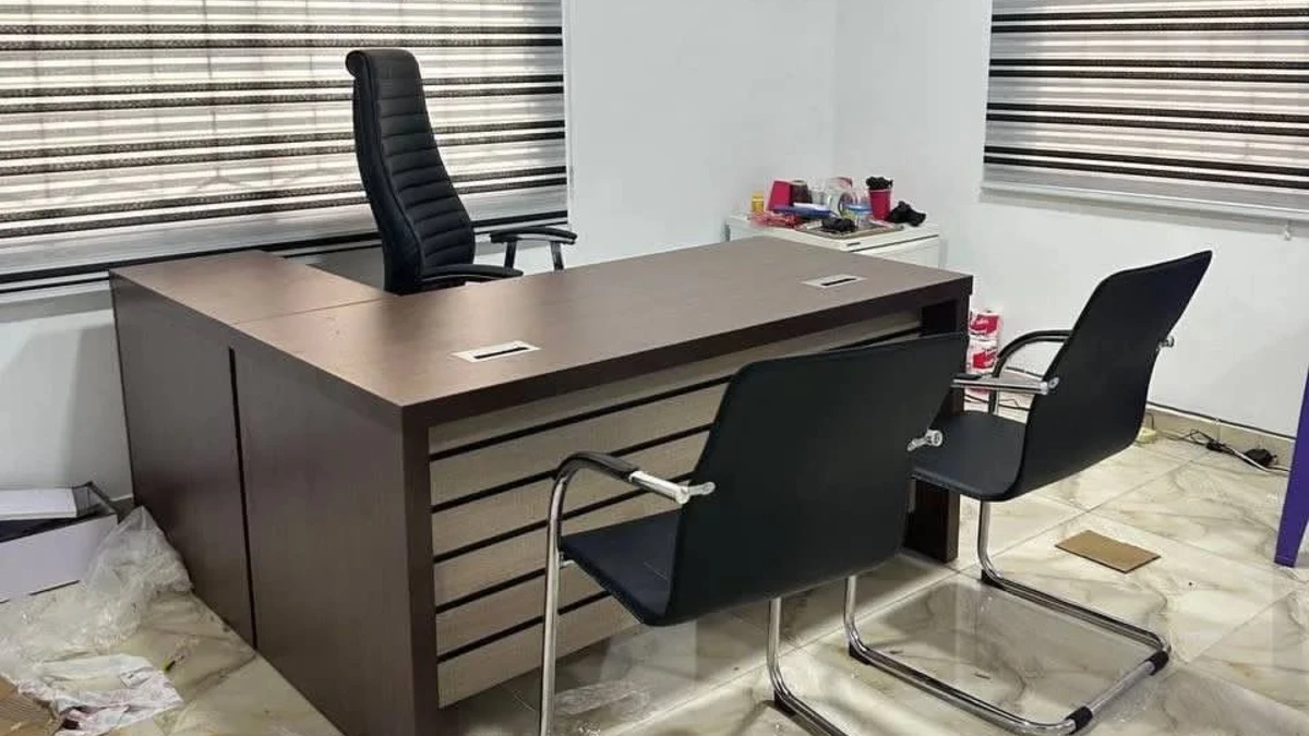 Corner Managerial Desk