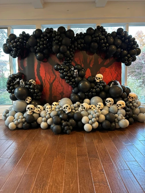 Skull and Balloon Photo Backdrop