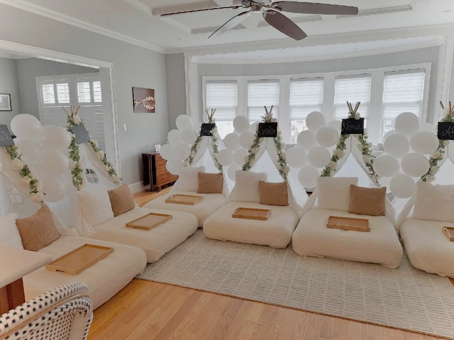 Neutral Balloon Sanctuary