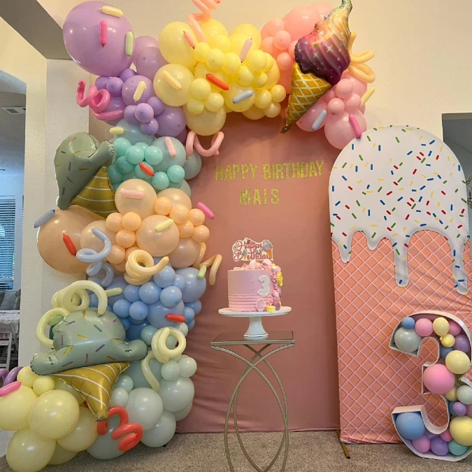 Giant Number Three Display