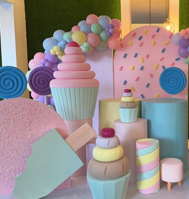 Oversized Sweet Treat Props