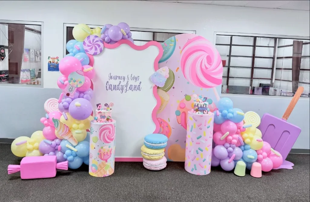 Giant Swirl Candy Panel