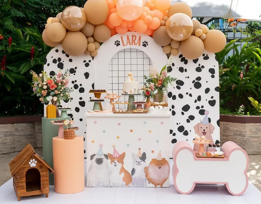 Lara’s Spotted Sweets Station