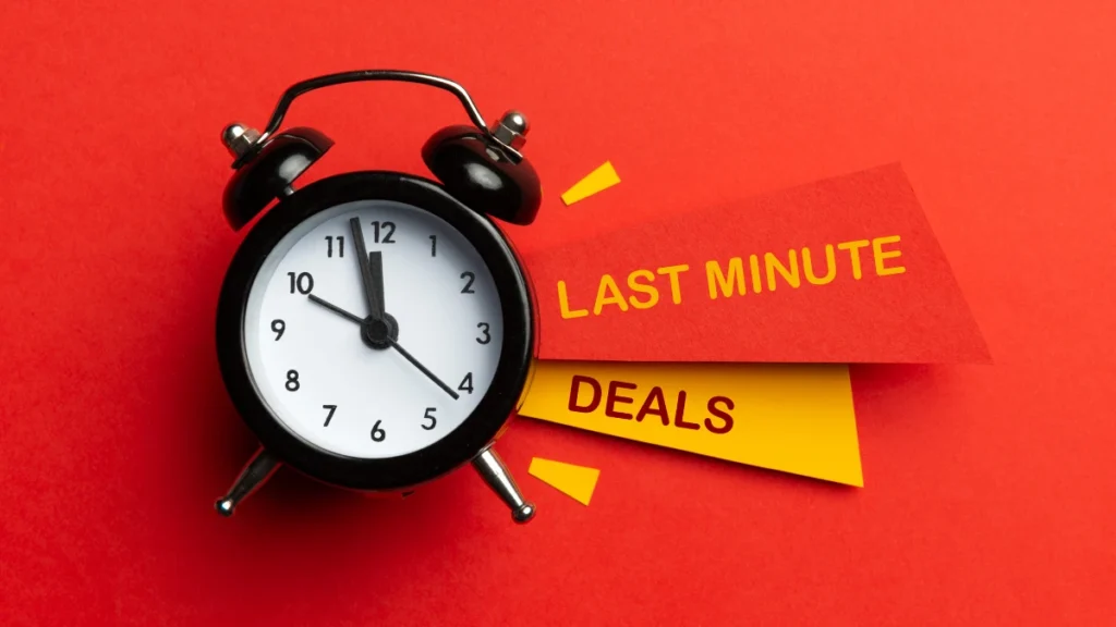 Wait to Book Until the Last Minute for Deals