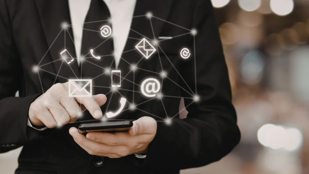 Leaving Your Cell Phone Connected to Cellular Networks