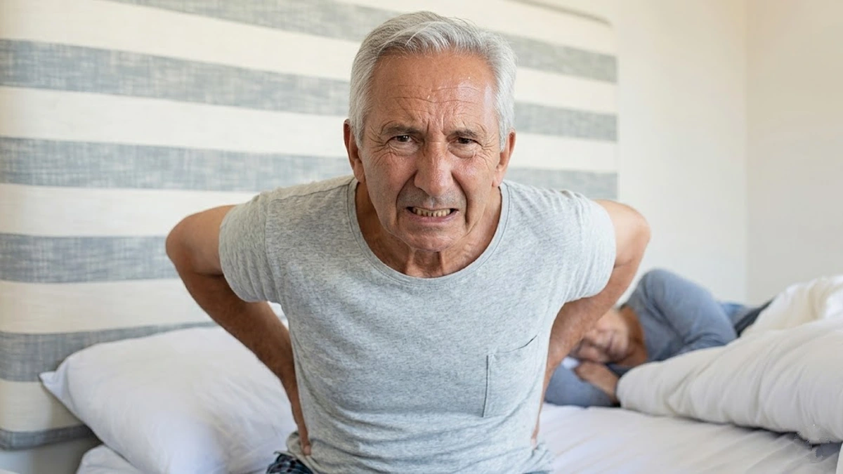 9 Posture Mistakes Orthopedic Surgeons Beg Adults Over 50 to Fix