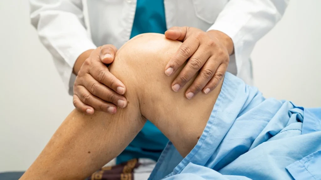 The Loud Knee Pop Followed by Immediate Swelling
