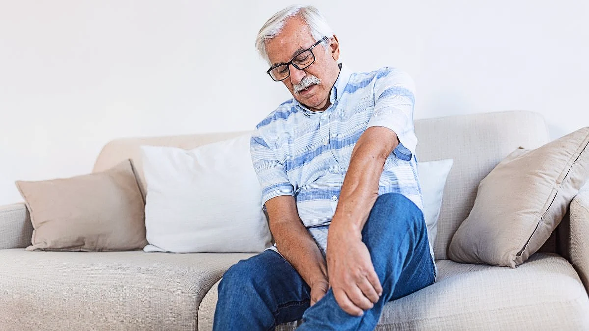 You’ve Been Walking Wrong Your Whole Life—Here’s What Podiatrists Beg You to Fix After 60