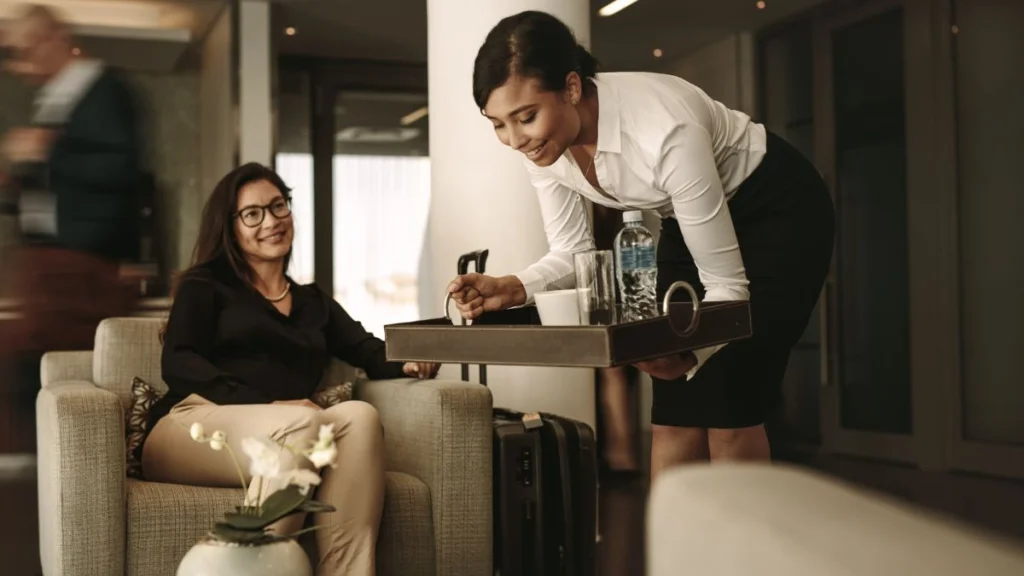 Eat Free When Airport Lounges Are Full