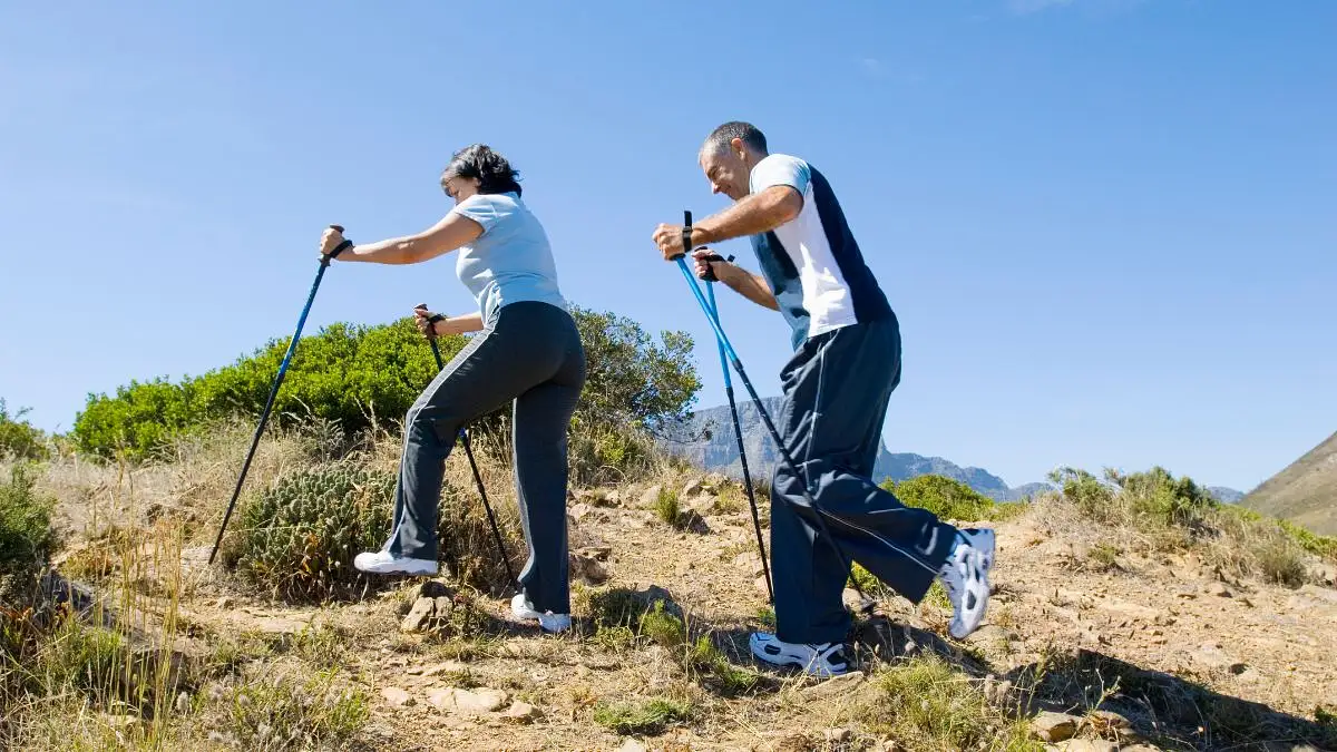 5 Norwegian Walking Techniques That Rebuild Hip Strength in 3 Weeks — Without a Single Squat