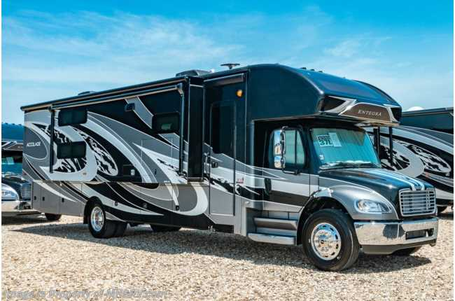 Entegra Coach Accolade 37L 